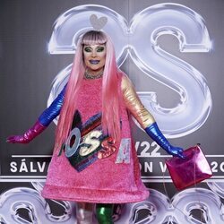 Posado de DioSSa en el photocall de 'Sálvame Fashion Week 2022'