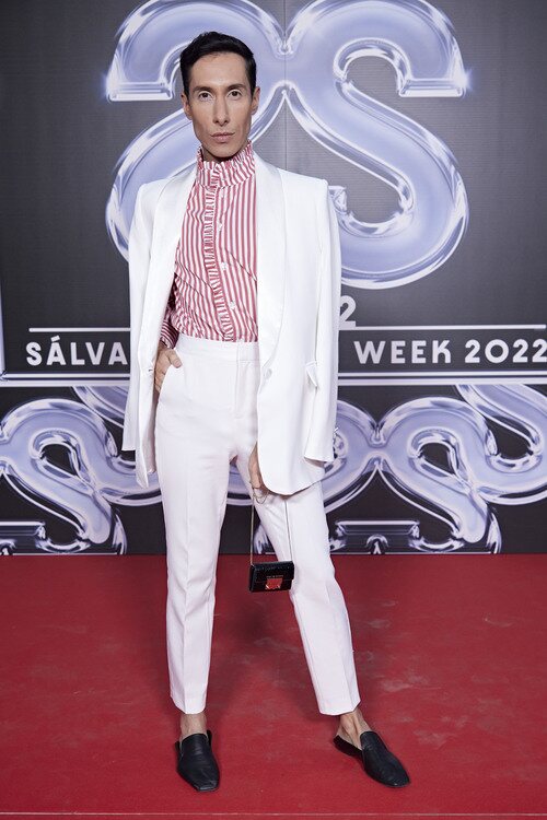 Jesús Reyes derrocha estilo en la 'Sálvame Fashion Week 2022'