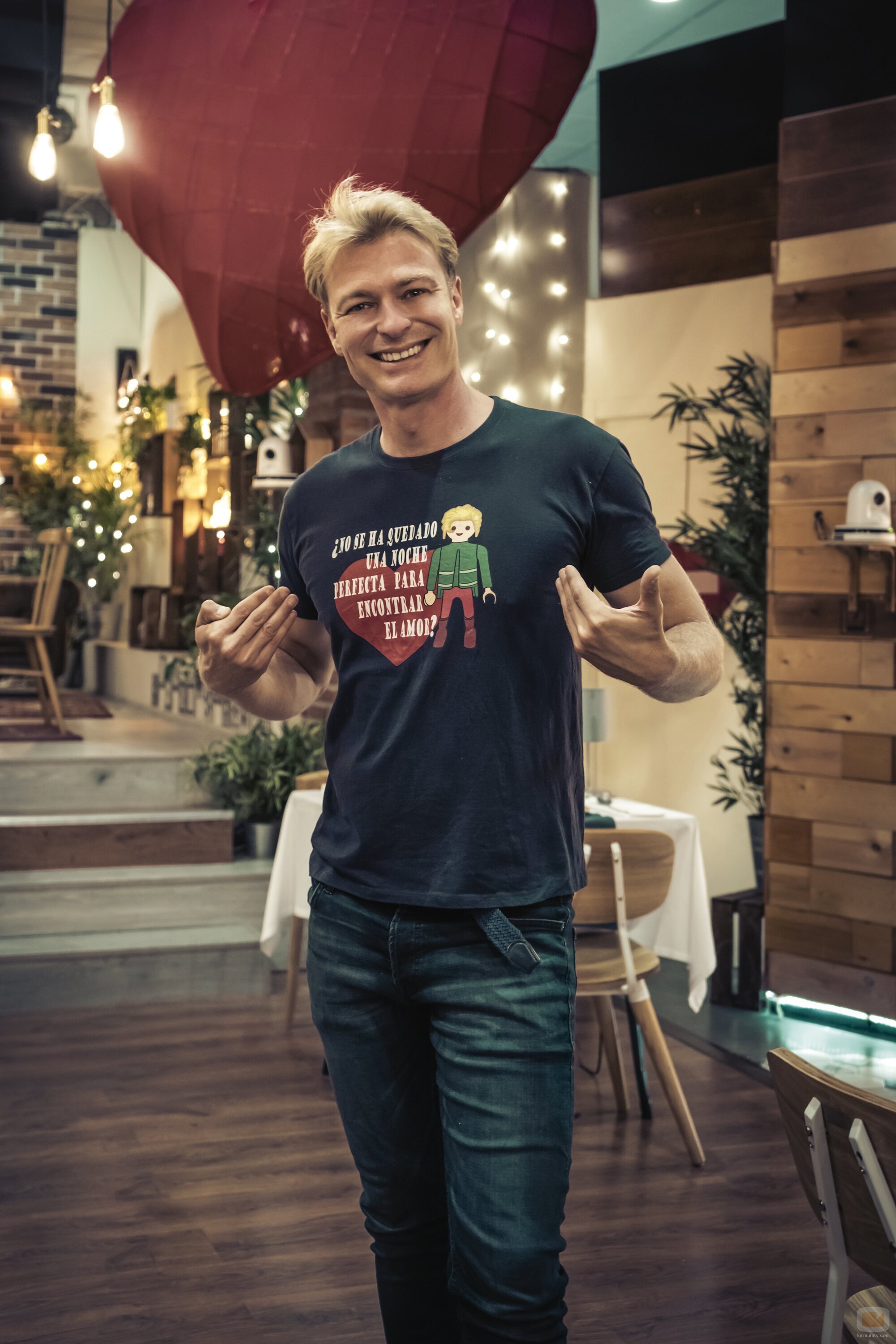 Richard Pena en el plató de 'First Dates'