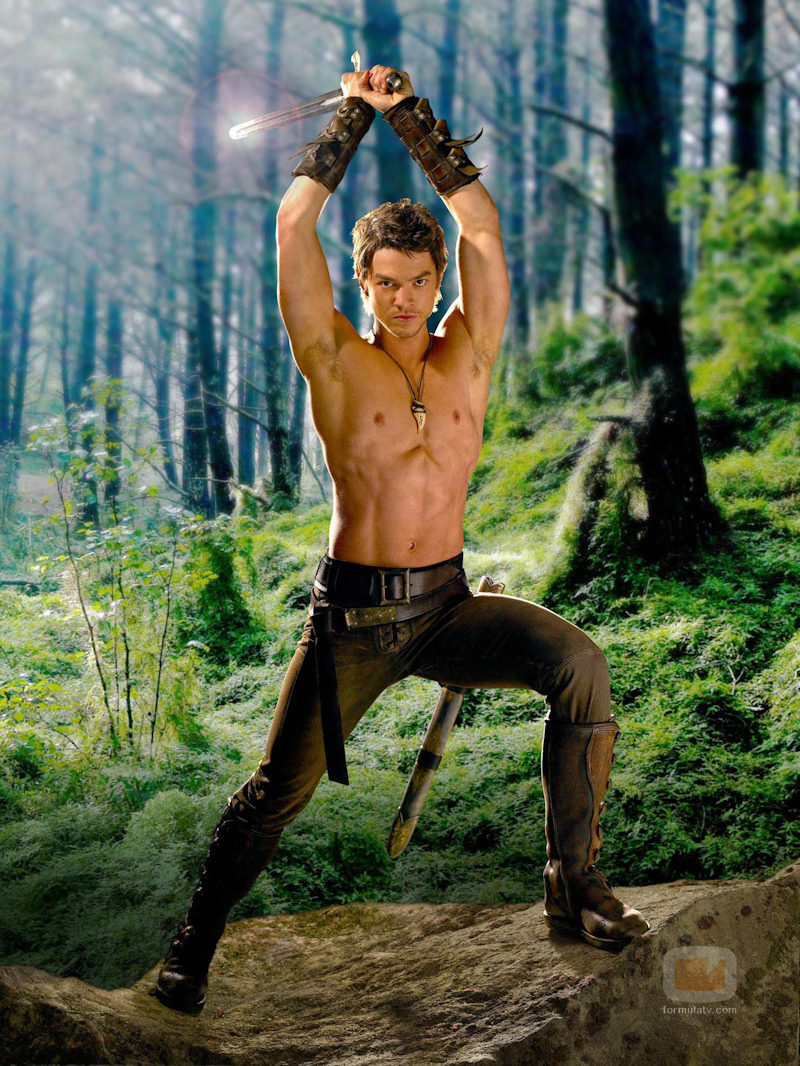 Craig Horner sin camiseta