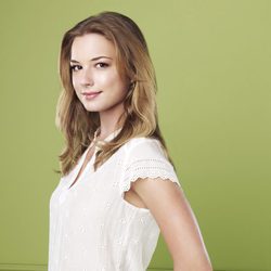 Emily VanCamp