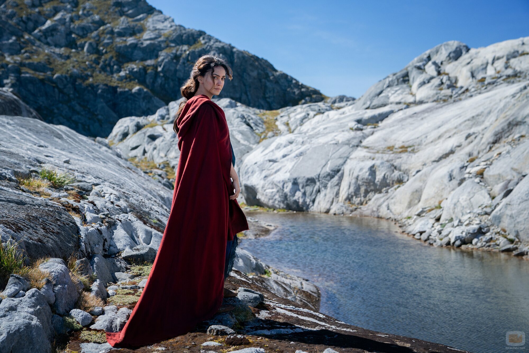 Nazanin Boniadi en 'El Señor de los Anillos: Los Anillos de Poder'