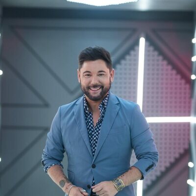 Posado de Miguel Poveda, concursante de 'Dúos increíbles'