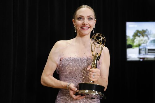 Amanda Seyfried, ganadora de un Emmy 2022 por 'The Dropout'