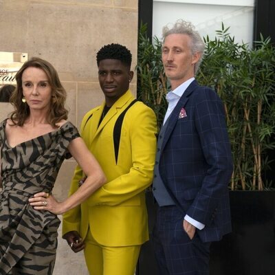 Sylvie, Julien y Luc en la tercera temporada de 'Emily en París'