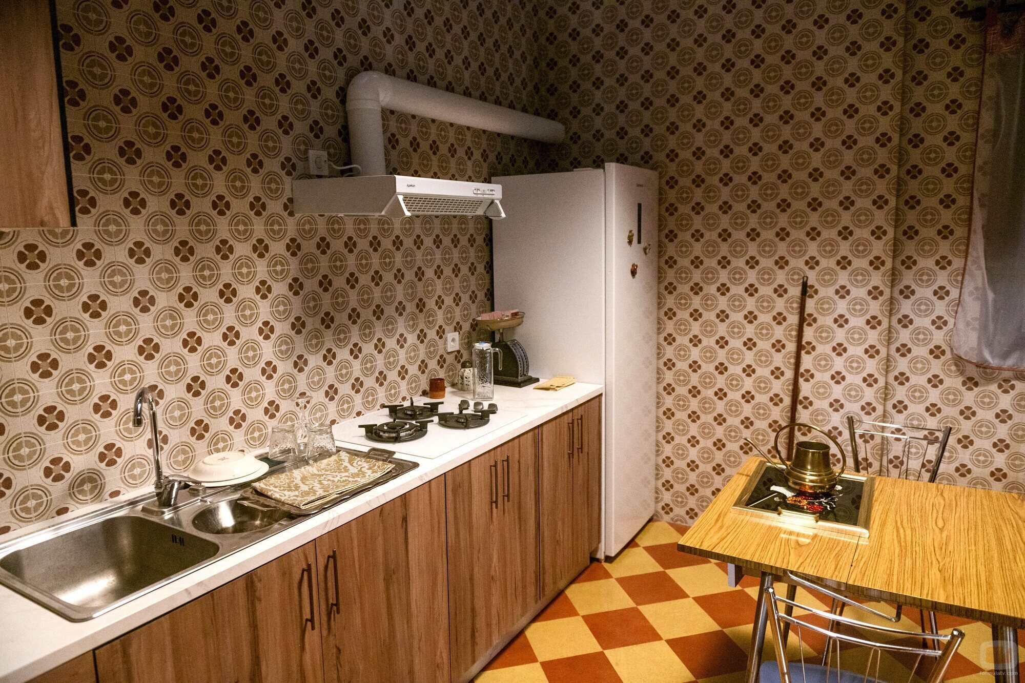 La clásica cocina de la marquesa en la temporada 13 de 'La que se avecina'