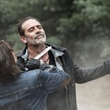 Negan y Maggie en 'The Walking Dead: Dead City'