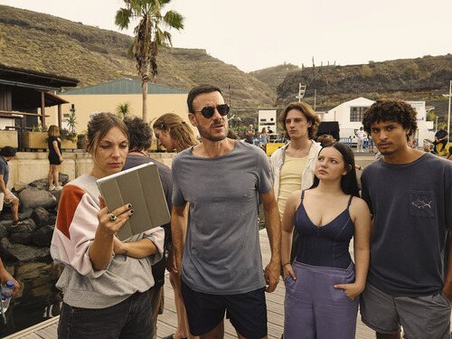 Algunos protagonistas de 'HIT 3', durante el rodaje en en La Palma