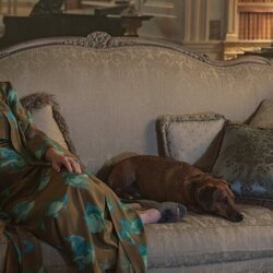 Lesley Manville es la princesa Margarita en la quinta temporada de 'The Crown'