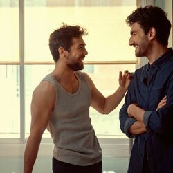 Carlos Cuevas y Miki Esparbé en 'Smiley' de Netflix