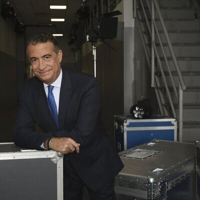 J.J. Santos es el presentador de 'Deportes Telecinco 21:00'