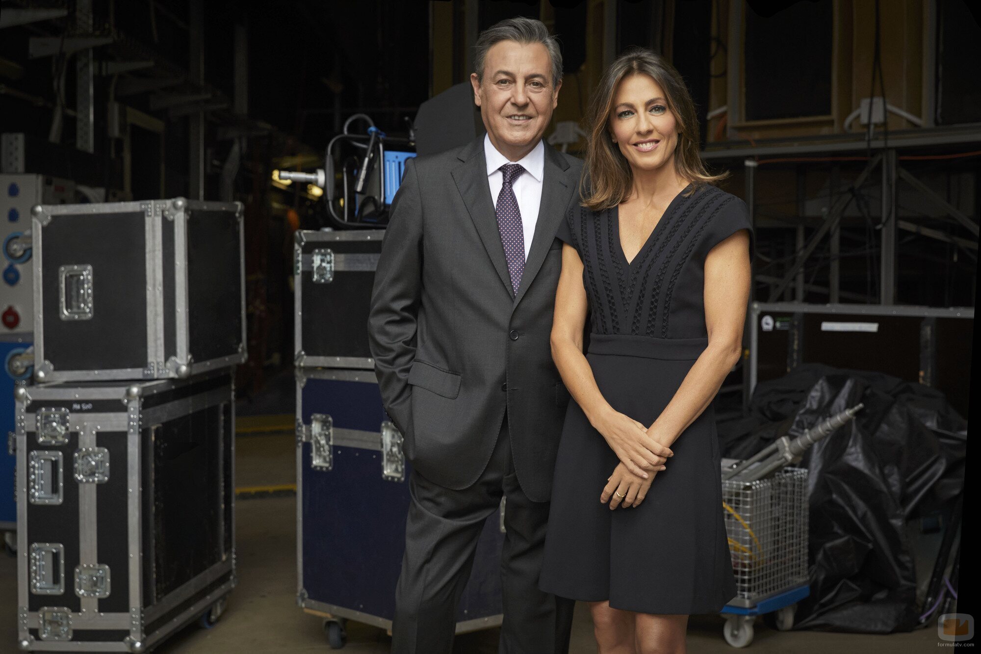 José Ribagorda y Ángeles Blanco, presentadores de 'Informativos Telecinco Fin de Semana'