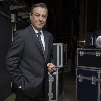 'Informativos Telecinco Fin de Semana' está conducido por José Ribagorda