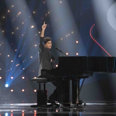 Alfred García en la gala especial del Benidorm Fest 2023