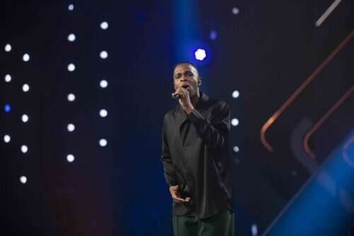 Famous actúa en la gala especial del Benidorm Fest 2023