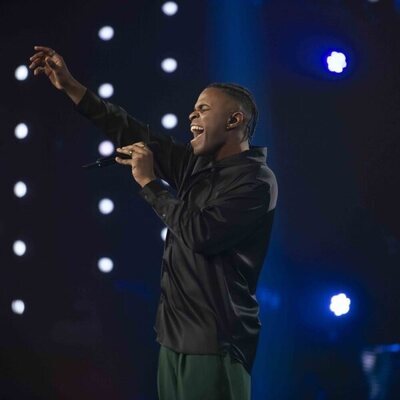Famous en la gala especial del Benidorm Fest 2023