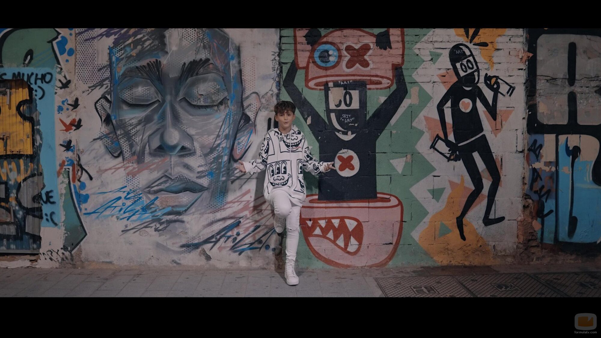 Carlos Higes graba el videoclip de "Señorita" antes de Eurovisión Junior 2022