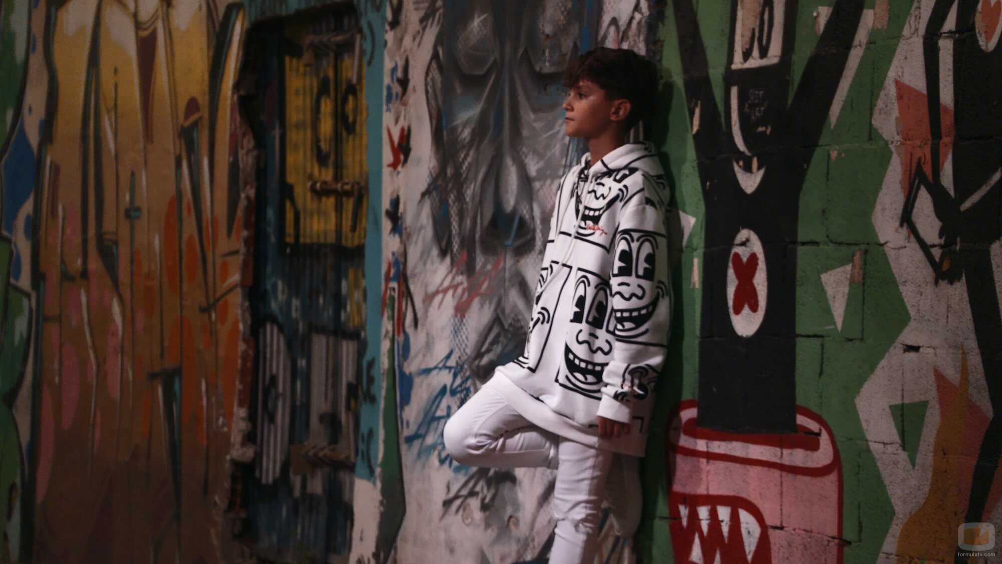 Fotograma del videoclip de "Señorita" con Carlos Higes