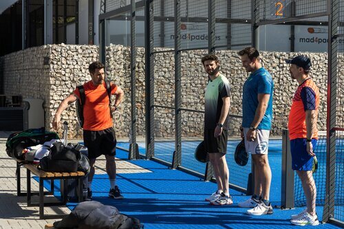 El elenco de 'Machos alfa', la serie de Contubernio para Netflix