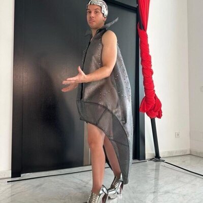 Dabiz Muñoz con el vestido de Cristina Pedroche en las Campanadas 2021/2022