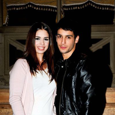 Elena Furiase y Jonás Beramí