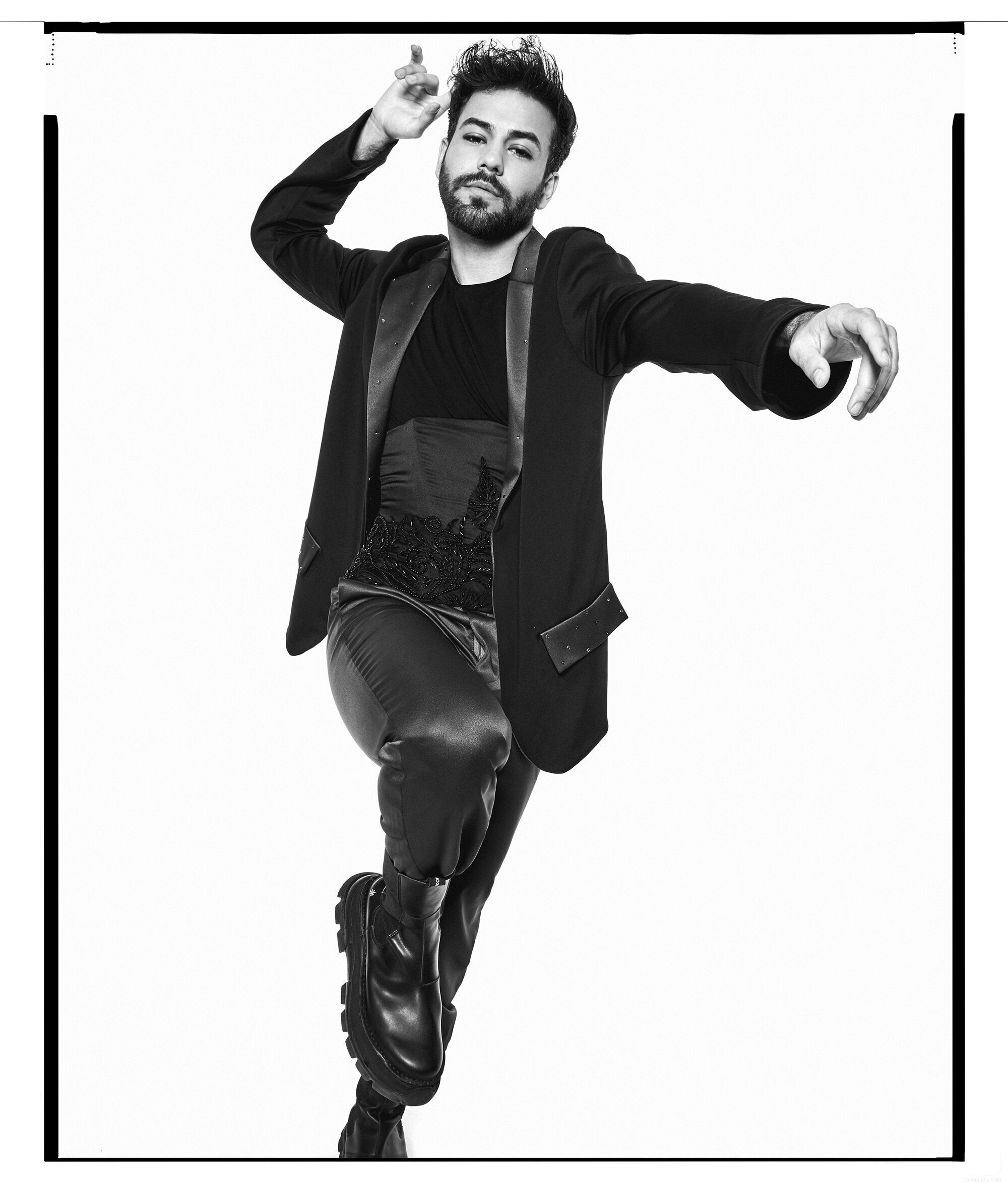 Posado de Agoney, participante del Benidorm Fest 2023