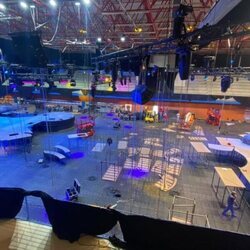 El escenario del Benidorm Fest 2023 en construcción