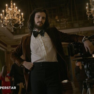 Alejandro Jato como Camilo Sesto en 'Camilo Superstar'