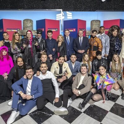 Foto de familia de la inauguración del Benidorm Fest 2023