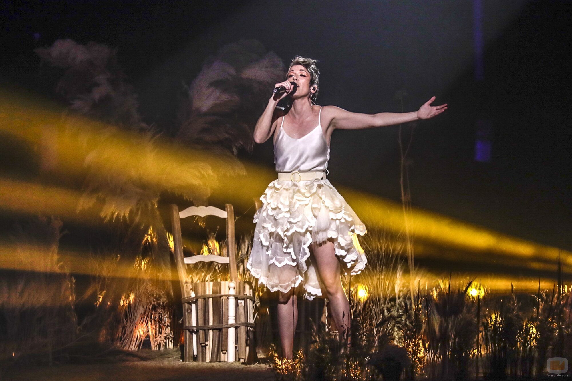 Karmento se luce con "Quiero y duelo" en la segunda semifinal del Benidorm Fest 2023