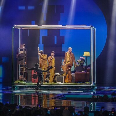El trío Siderland actúa en la segunda semifinal del Benidorm Fest 2023