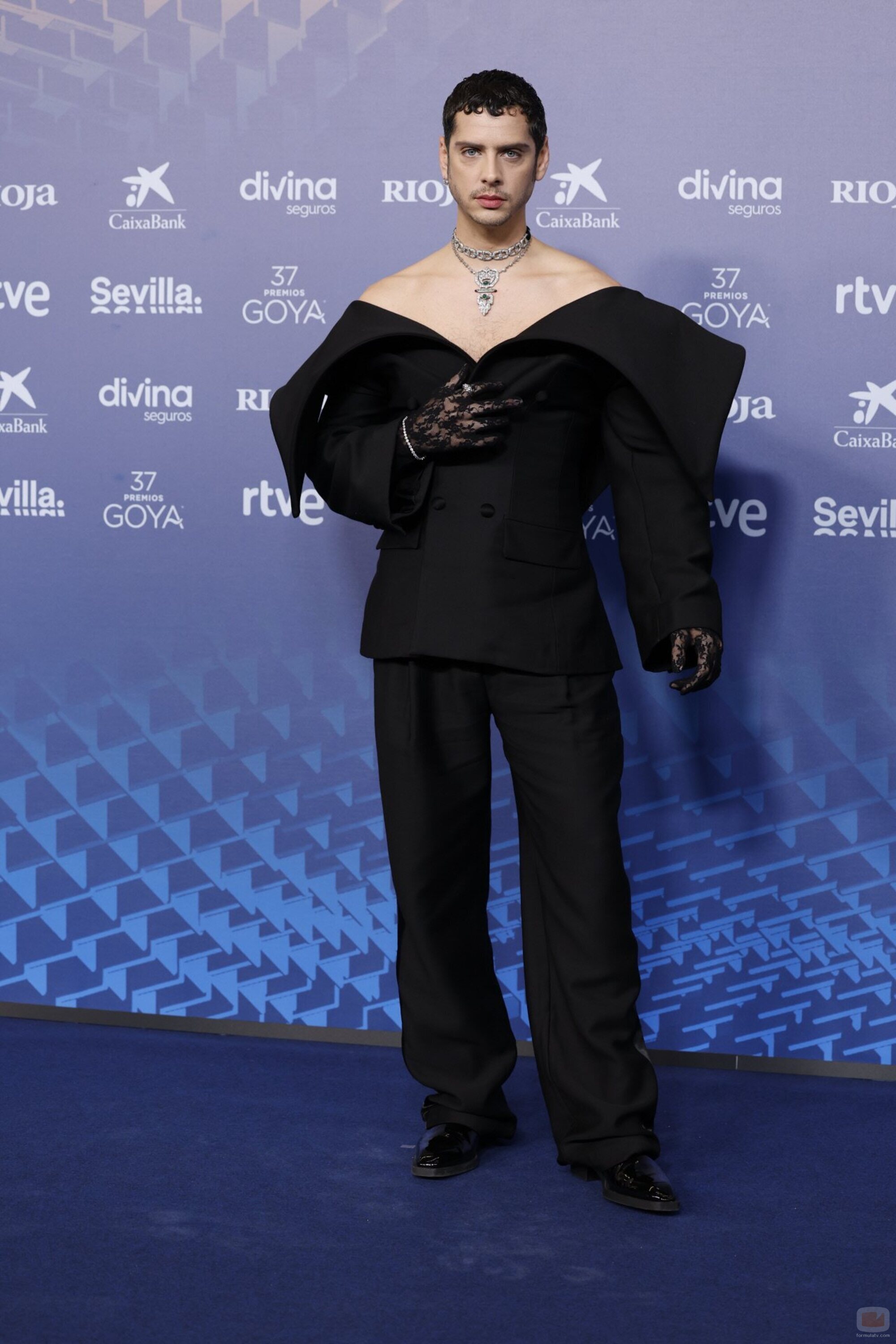 Eduardo Casanova en los Premios Goya 2023