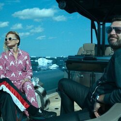 Matthew Rhys, Heather Graham y Alexander Sokovikov en 'Un futuro desafiante'