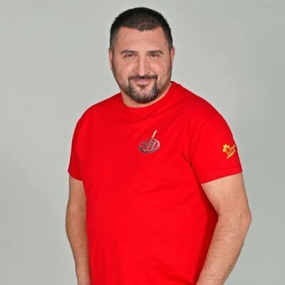 Sergio Garrido posa como concursante de 'Supervivientes 2023'