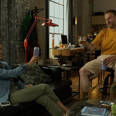 Imagen promocional de 'Platónico'