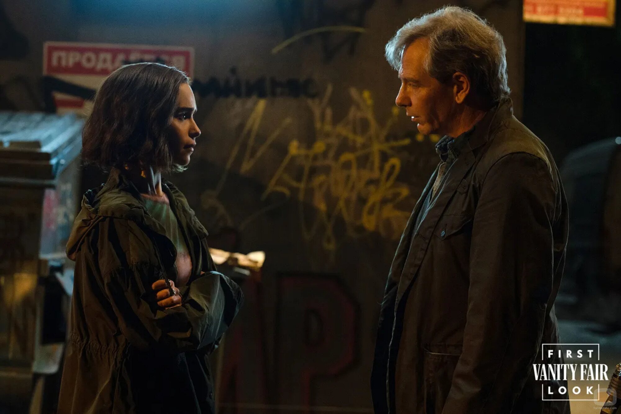 Emilia Clarke y Ben Mendelsohn en 'Secret Invasion'