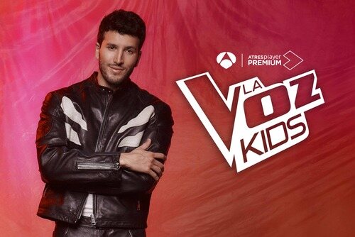 Sebastián Yatra posa para 'La Voz Kids 2023'