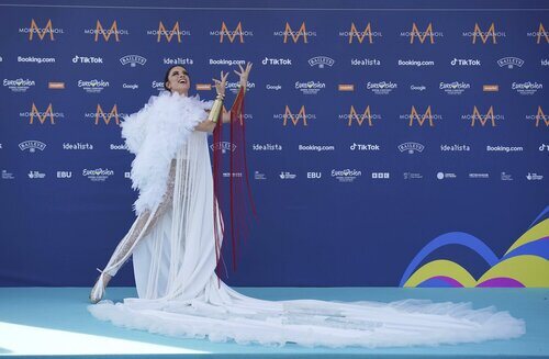 Blanca Paloma, sonriente en el Liverpool Opening de Eurovisión 2023