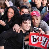 Adam Jezierski con un fan