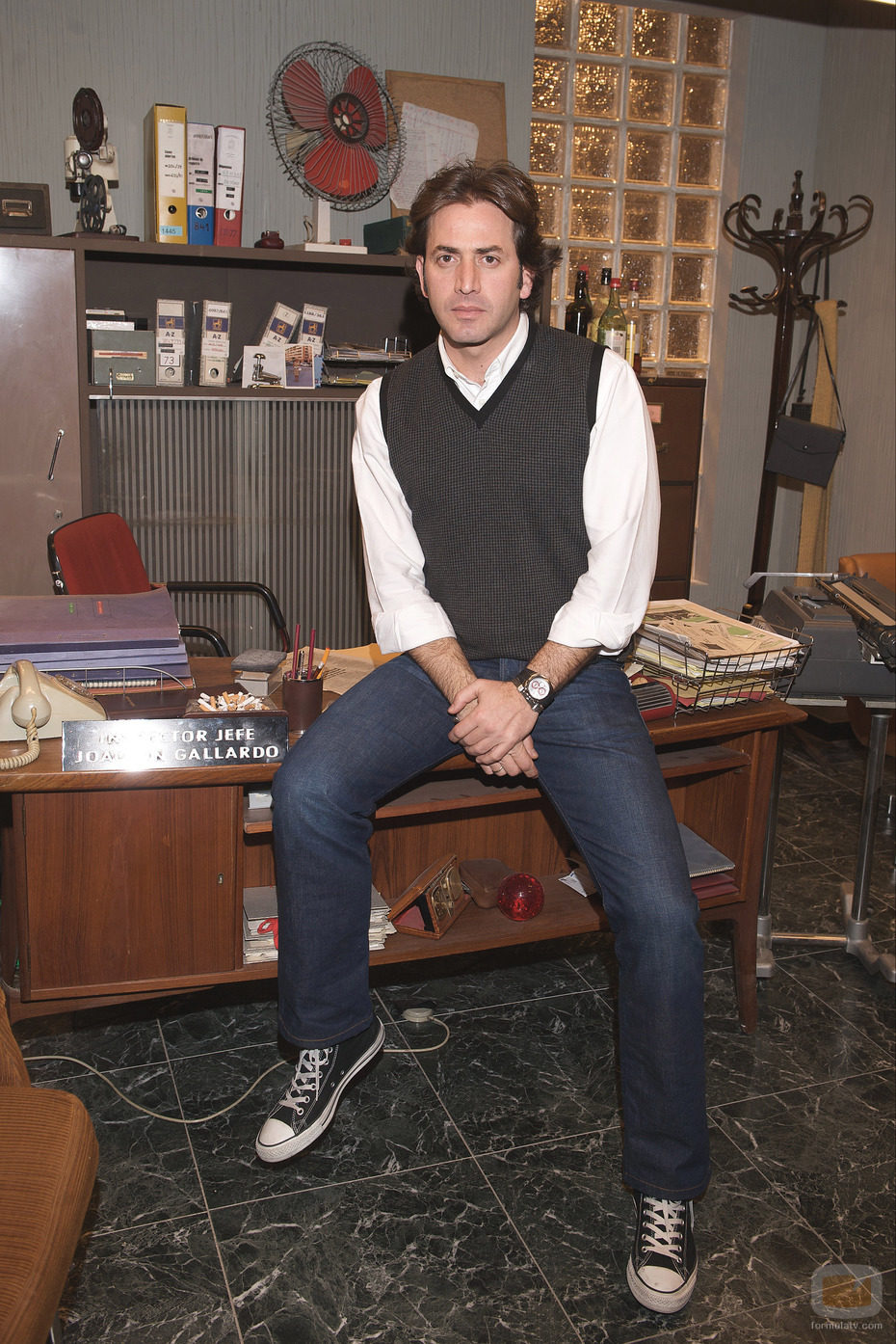 Antonio Garrido es Joaquín Gallardo en 'La chica de ayer'