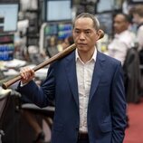 Ken Leung es Eric en 'Industry'
