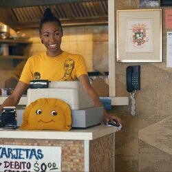 Kita Updike en 'El horror de Dolores Roach'