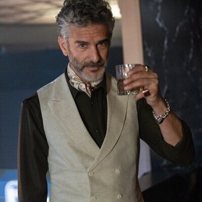 Leonardo Sbaraglia es Martín en 'Élite 7'