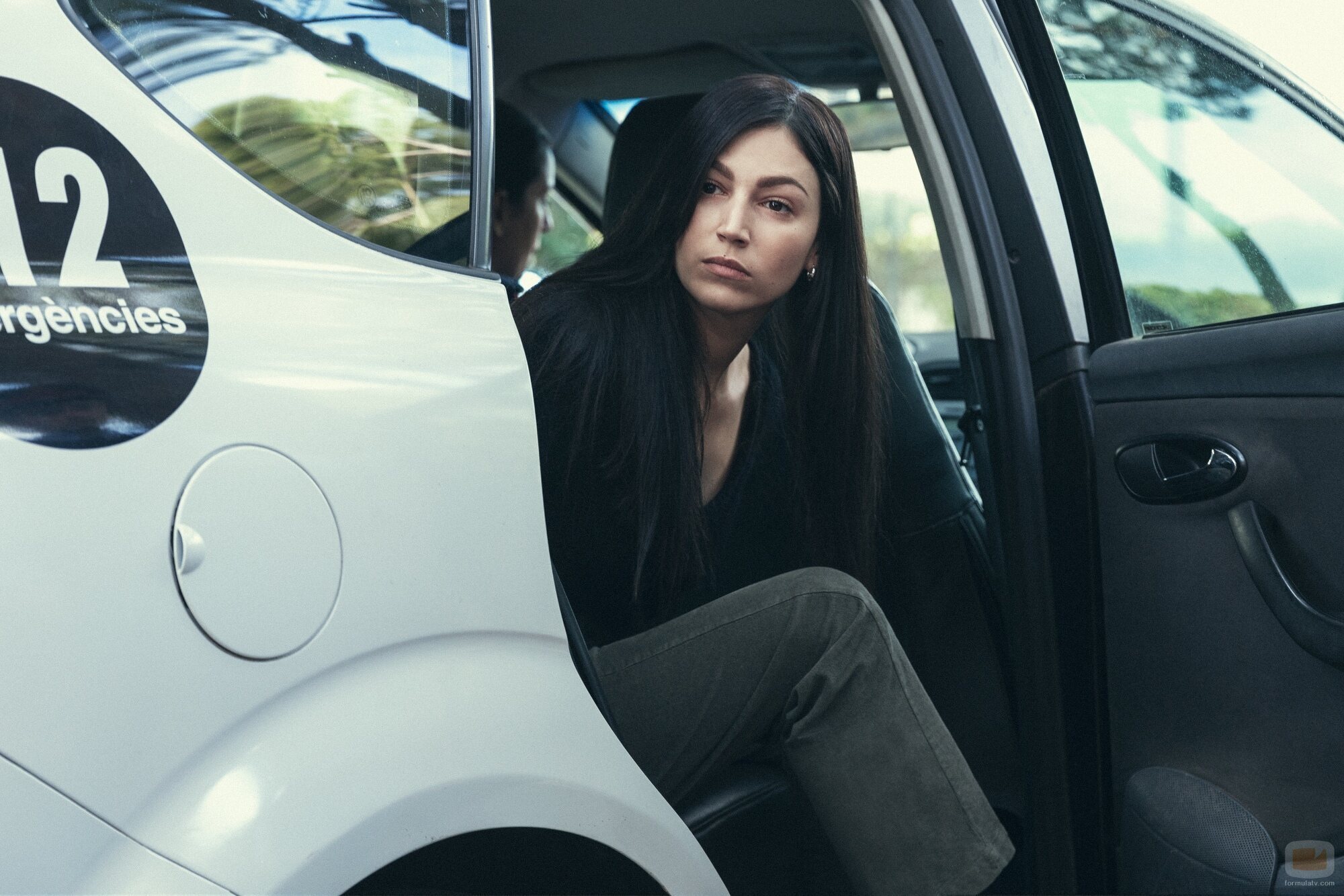 Rosa Peral sale de un coche en 'El cuerpo en llamas'