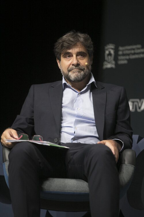 Javier López Cuenllas en la presentación de Mediaset del FesTVal 2023