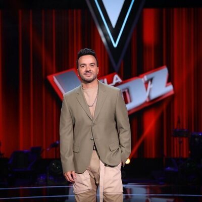 Posado de Luis Fonsi, coach de 'La Voz 2023'