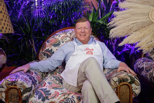 Posado de César Cadaval, concursante de 'MasterChef Celebrity 8'