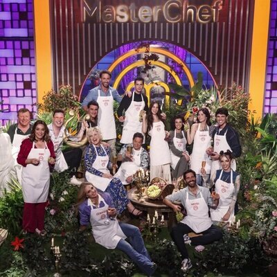 Posado de todos los concursantes de 'MasterChef Celebrity 8'