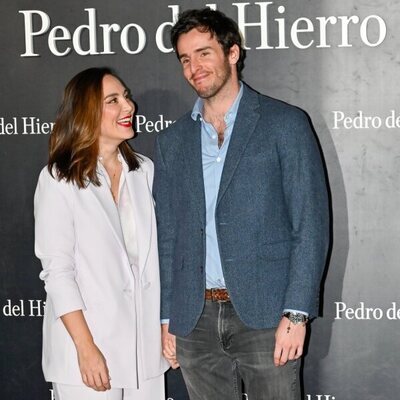 Tamara Falcó e Íñigo Onieva posan en un evento de Pedro del Hierro