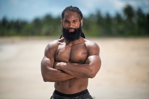 Posado de Yasel Ochoa (Guyo), concursante de 'El conquistador'